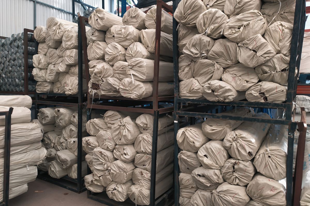 Tutores de bambú en paquetes