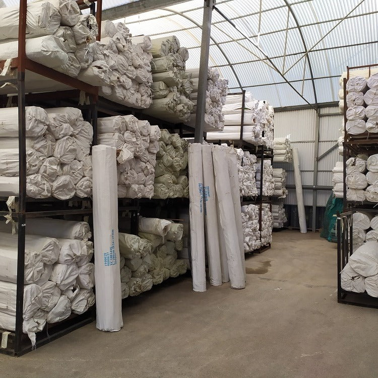 Paquetes de cañas de bambú para entutorar plantas