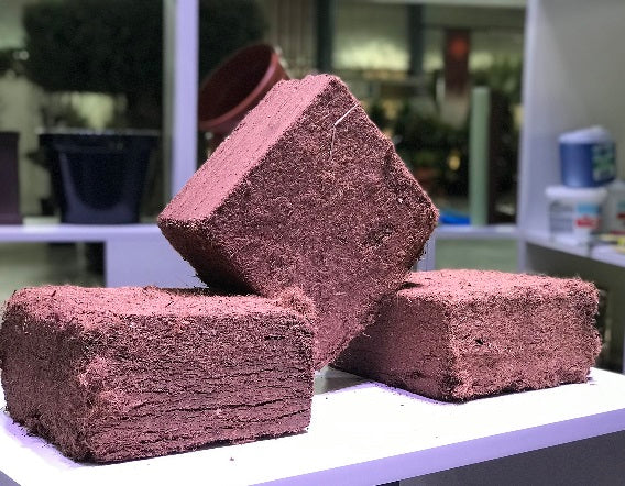 Fibra de coco en bloque