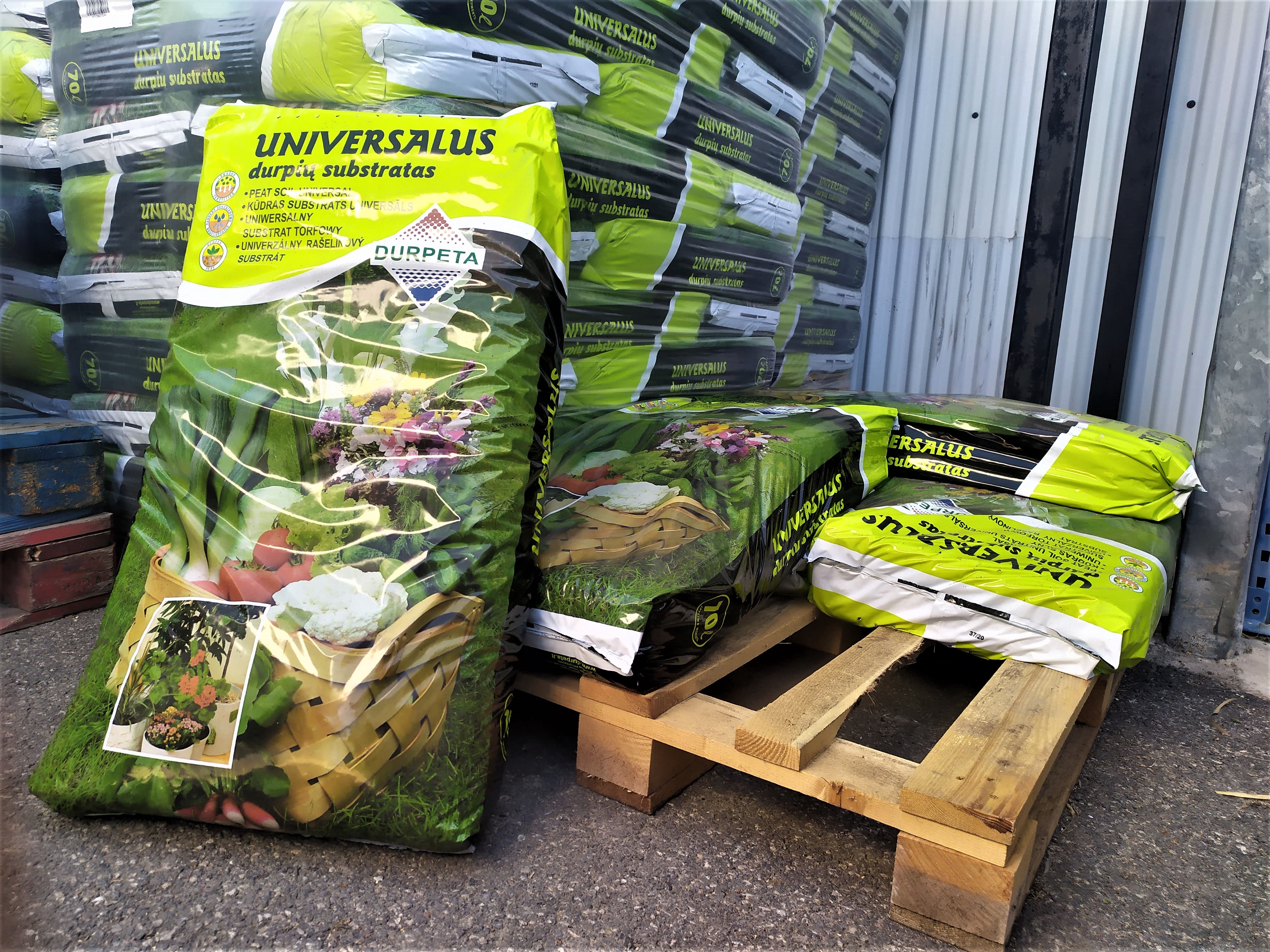 compra sustrato universal online para hortalizas y otras plantas