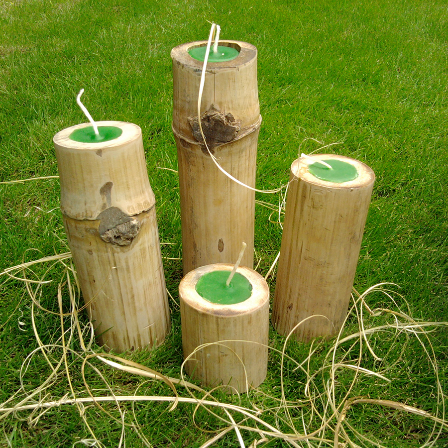 portavelas elaborado con cañas de bambú de gran calibre o ejemplares